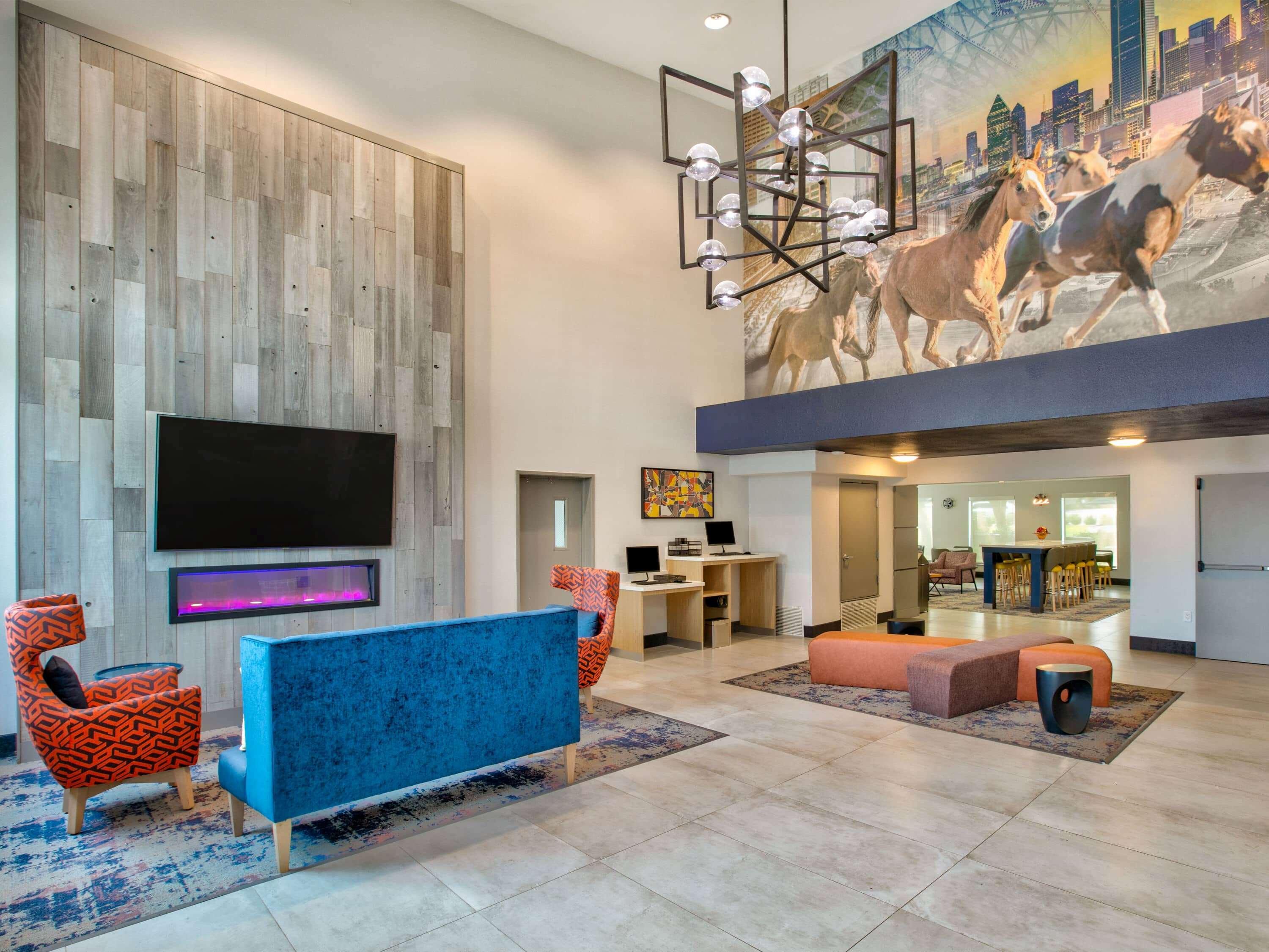 La Quinta By Wyndham Dallas - Las Colinas Irving Exterior photo